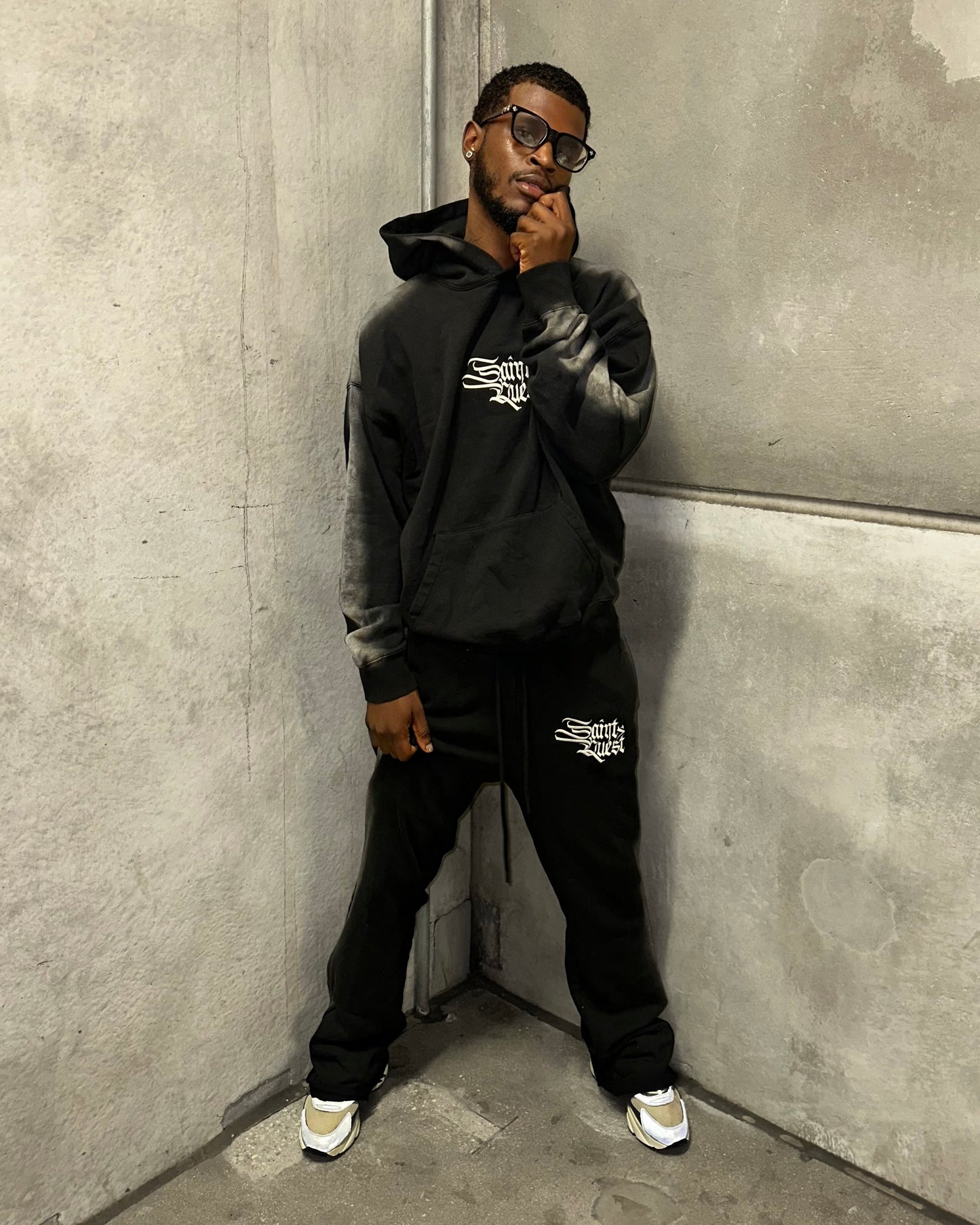 SAINT QUEST JOGGING SUIT (BLACK)